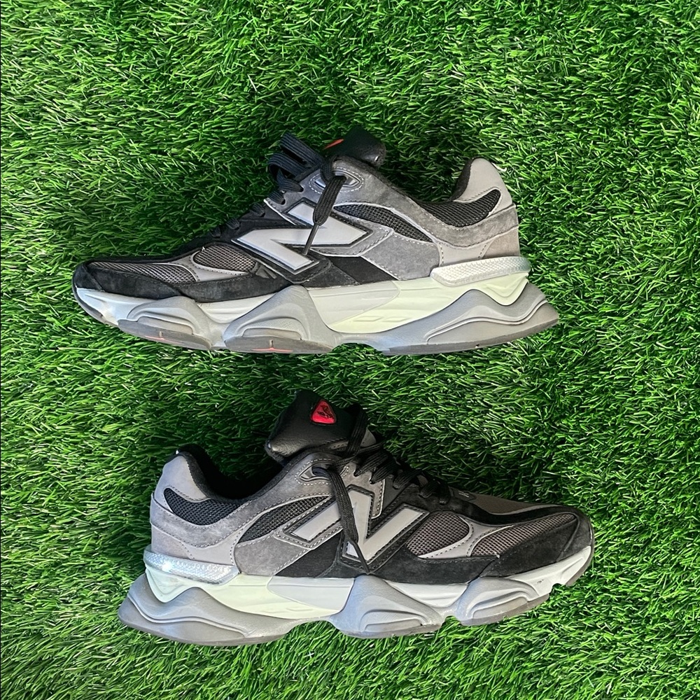 Men's Black and Gray Sneakers